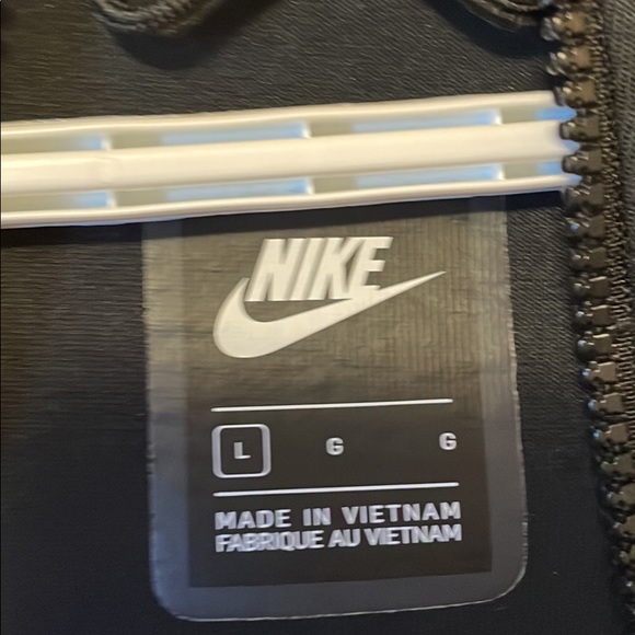 Nike Tech fleeces - Picture 7 of 9